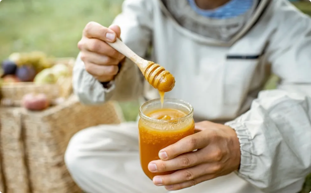 Beekepeer Farm Experience